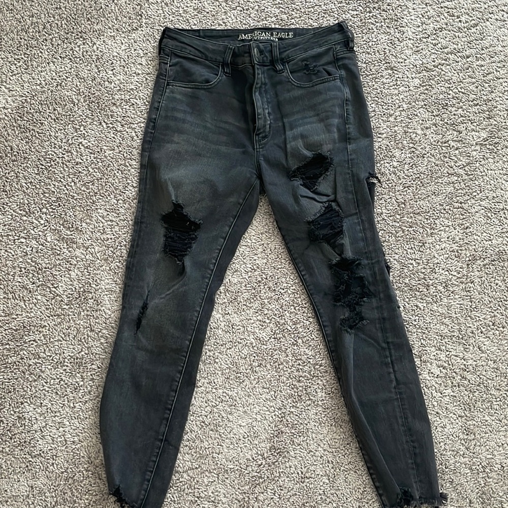 Black American Eagle High Rise Ripped Jeggings